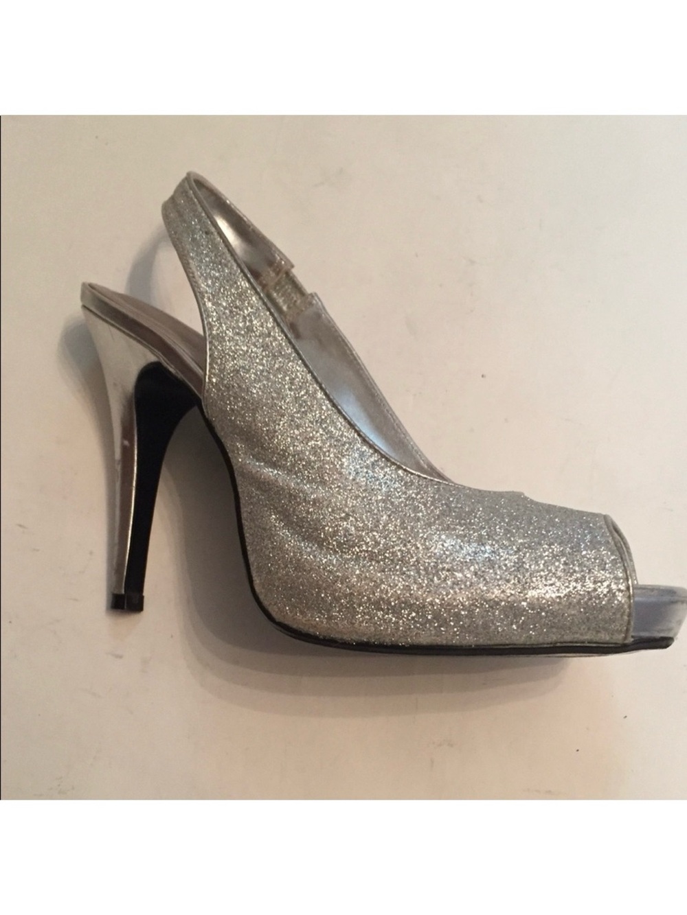 LULU TOWNSEND HEEL SLINGBACK PEEP TOE SILVER GLITTER SIZE 7.5 38 SHOES
